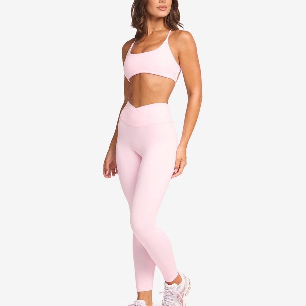 Sold out online CSB blossom leggings size small